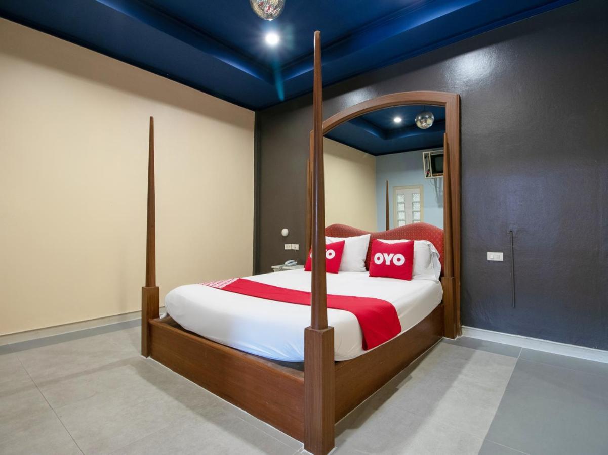 Oyo 1160 Top Inn Lam Luk Ka Ban Lat Krachaeng Dış mekan fotoğraf
