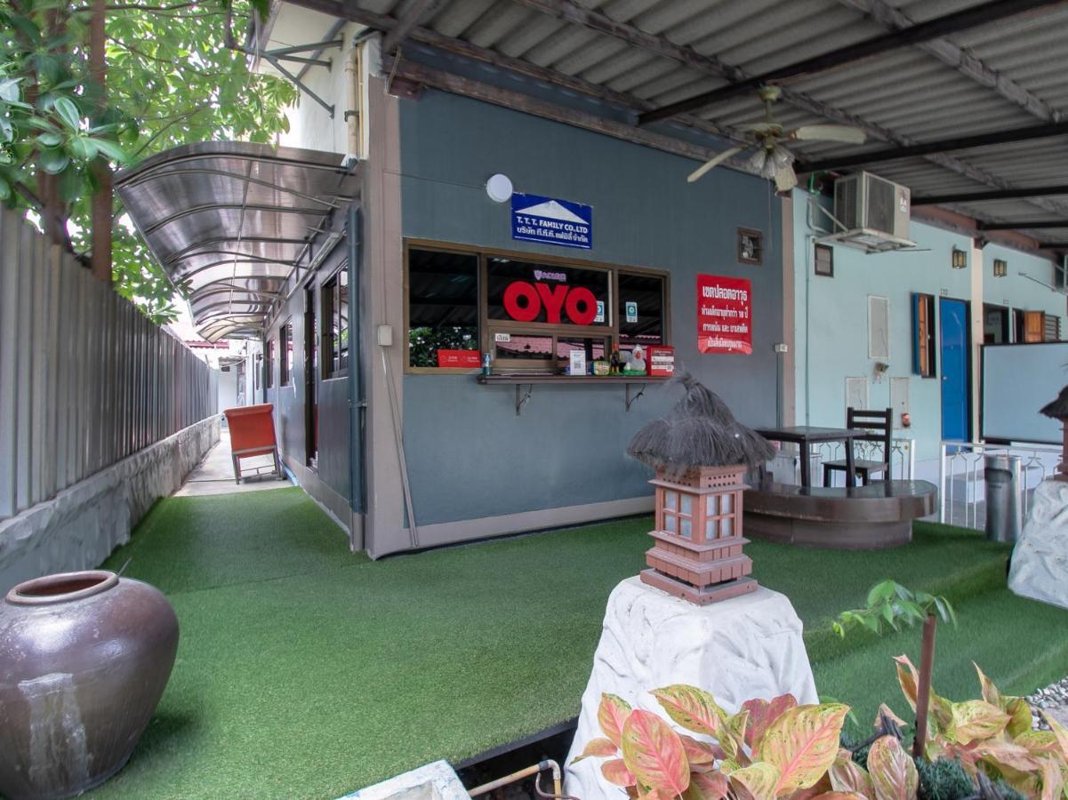 Oyo 1160 Top Inn Lam Luk Ka Ban Lat Krachaeng Dış mekan fotoğraf