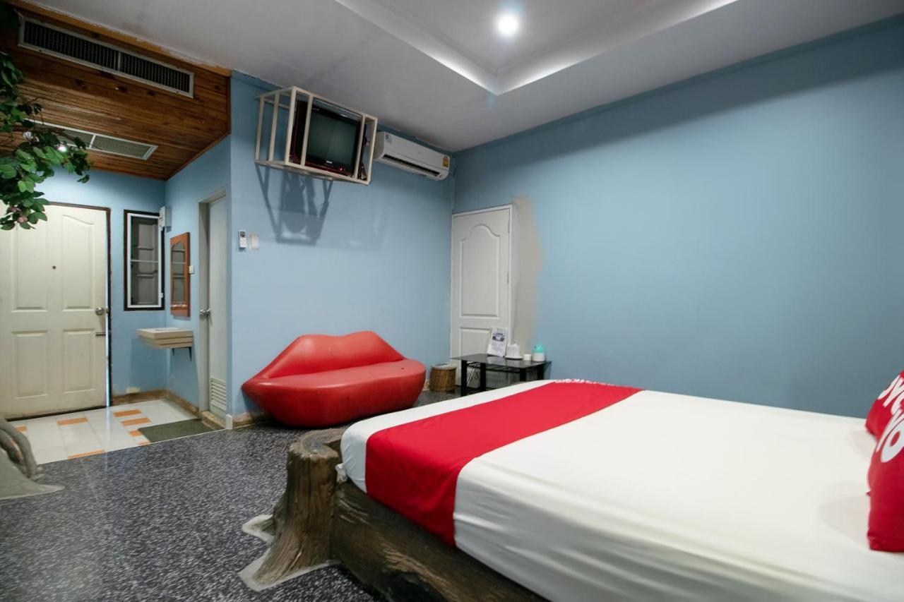 Oyo 1160 Top Inn Lam Luk Ka Ban Lat Krachaeng Dış mekan fotoğraf