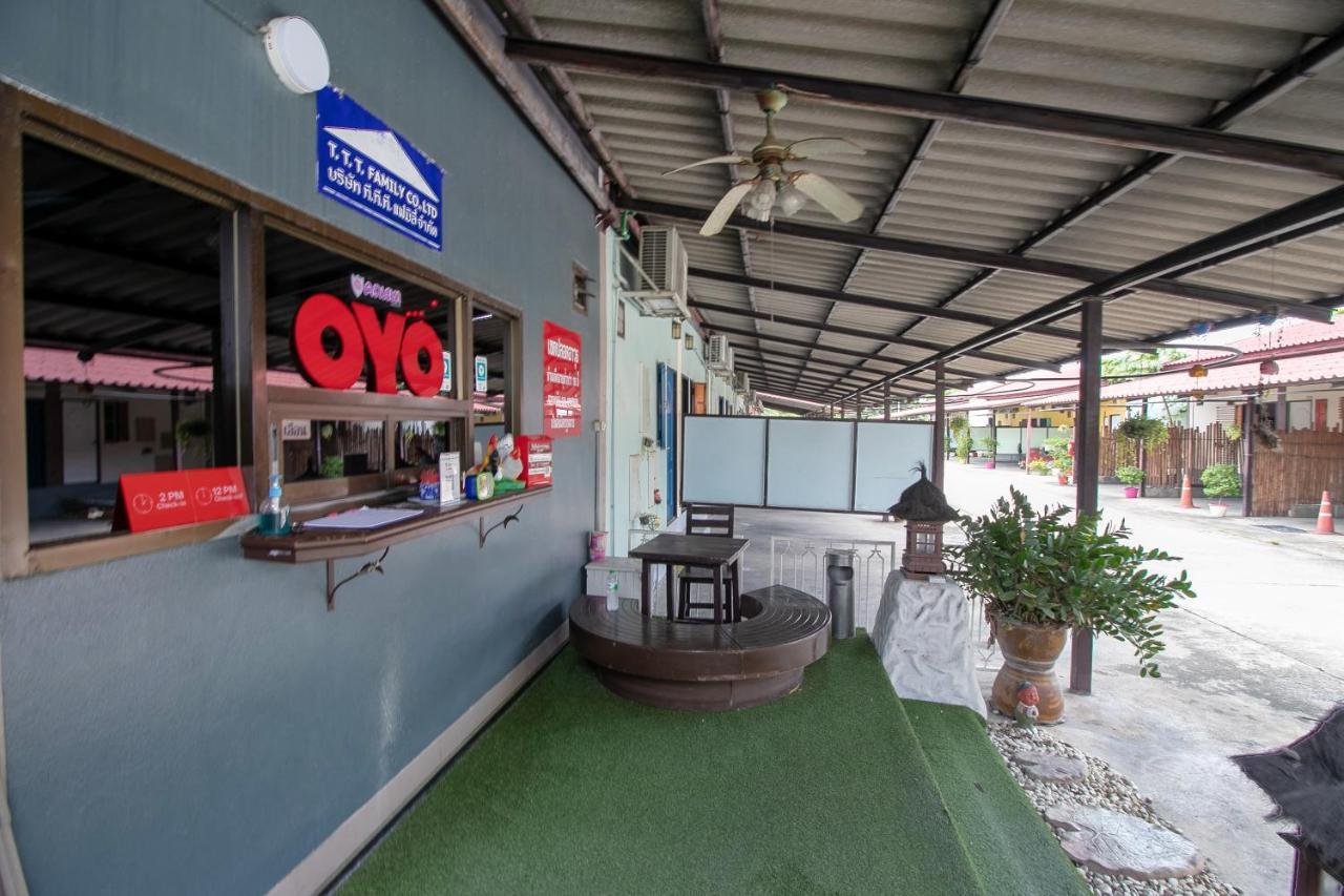 Oyo 1160 Top Inn Lam Luk Ka Ban Lat Krachaeng Dış mekan fotoğraf