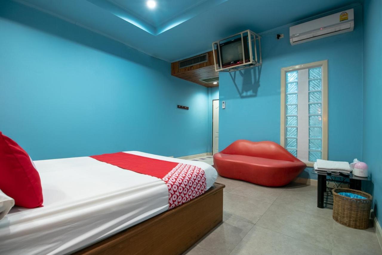 Oyo 1160 Top Inn Lam Luk Ka Ban Lat Krachaeng Dış mekan fotoğraf